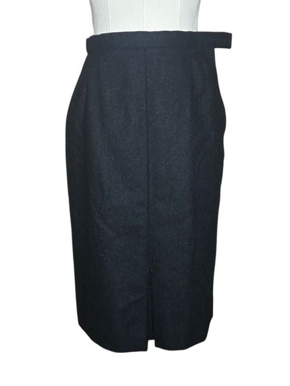 Vintage Chanel Black Straight Pencil Skirt Knee Length Career Formal Made In Fra